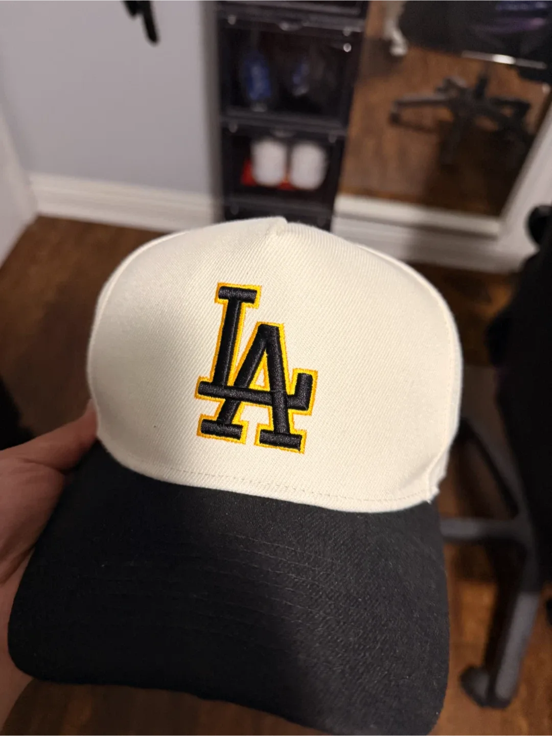 LA Dodgers Hat (Used) - photo 2