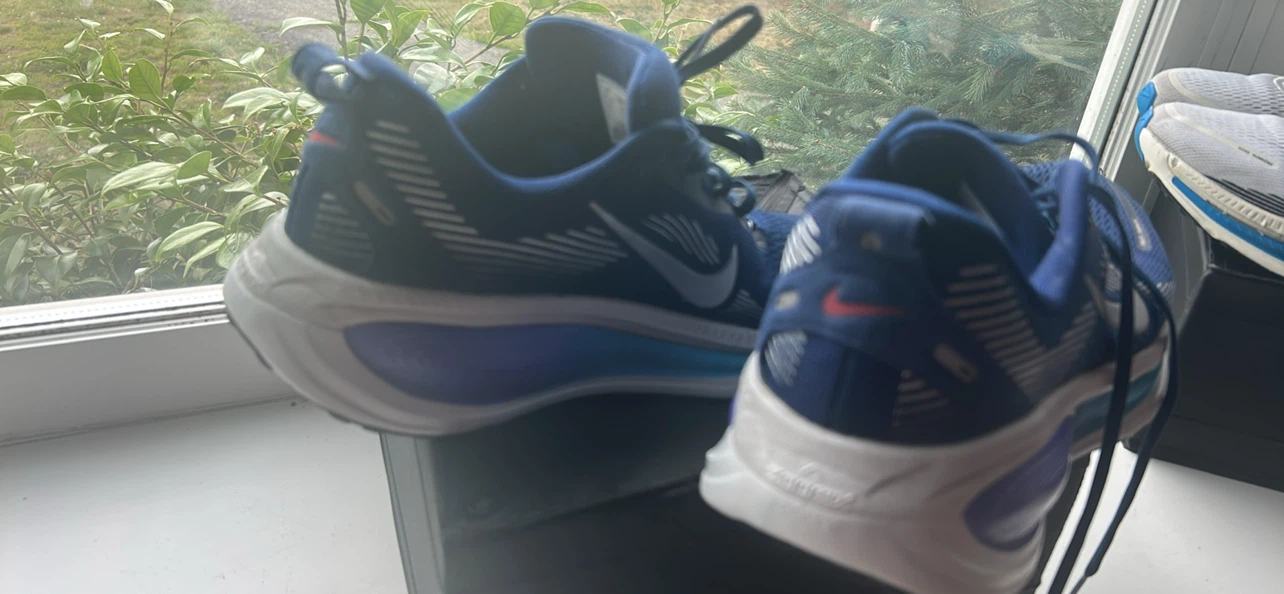 Nike shoes - photo 4