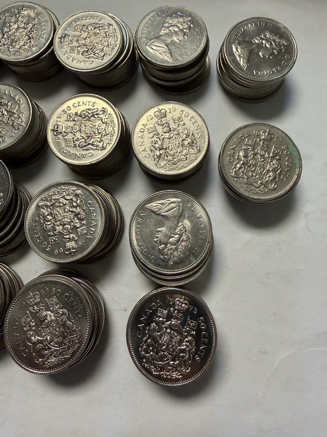 200 Assorted Canadian 50 Cent Coins - photo 3