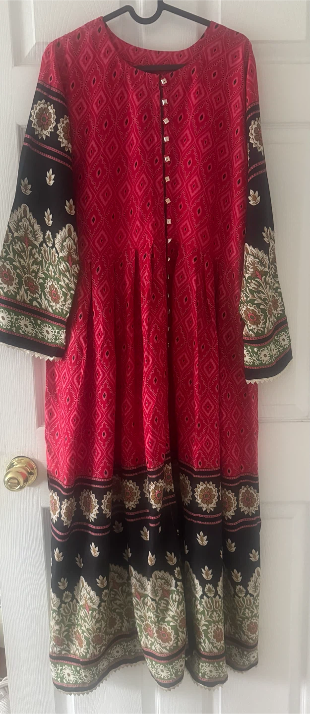 New Beautiful 3pcs long dress