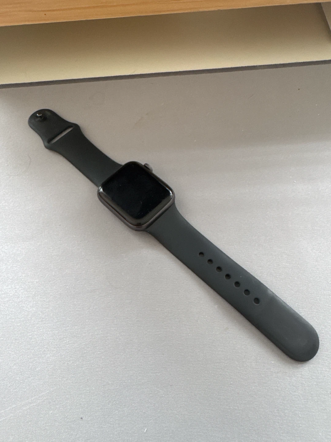 Apple Watch SE - photo 2