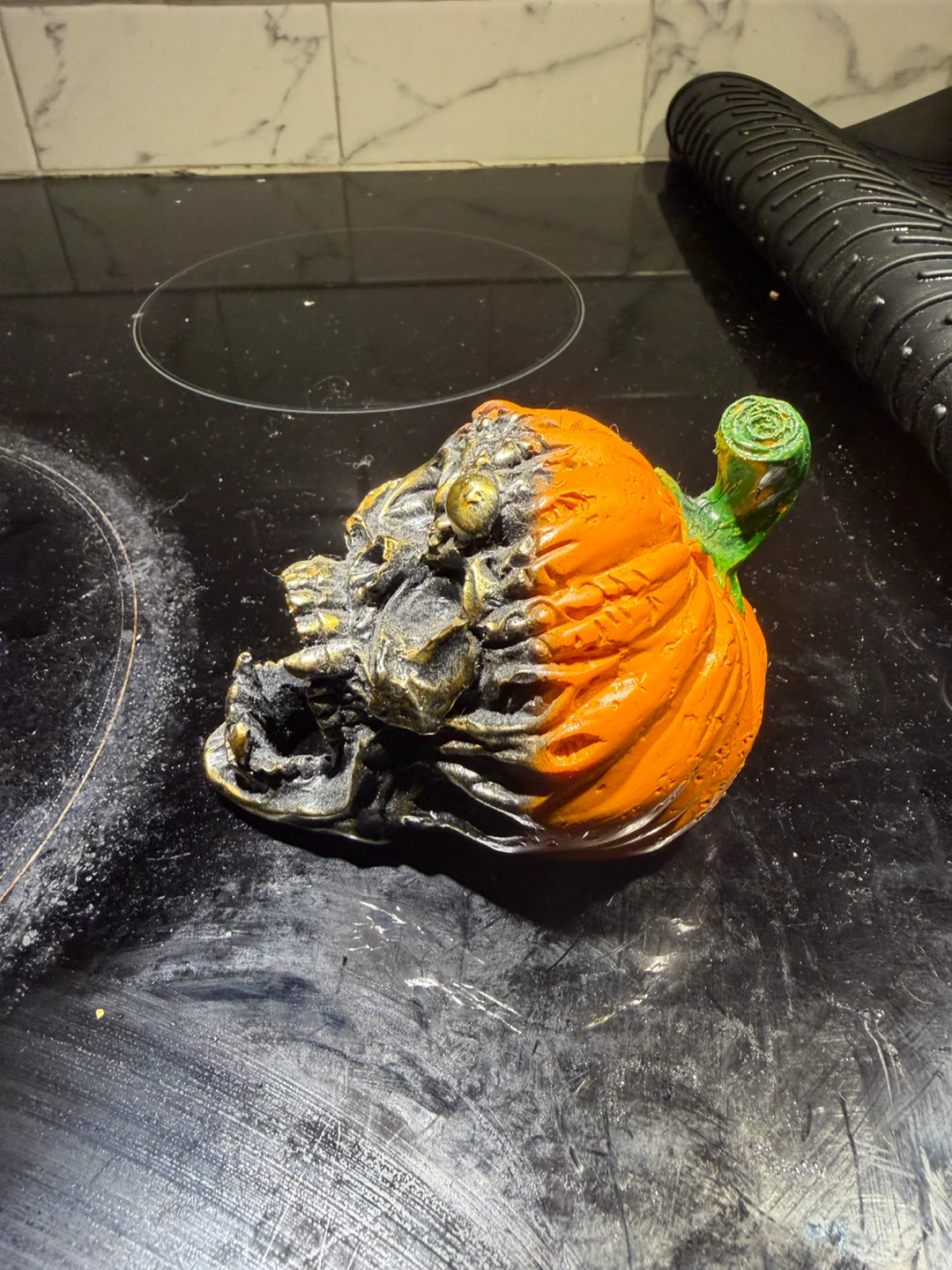 Halloween Skull Pumpkin Figurine - photo 3