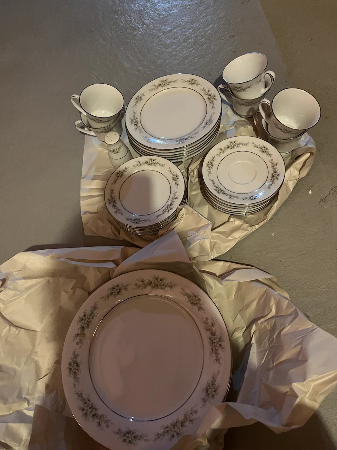 Fine China Plates and Tea Cups set
