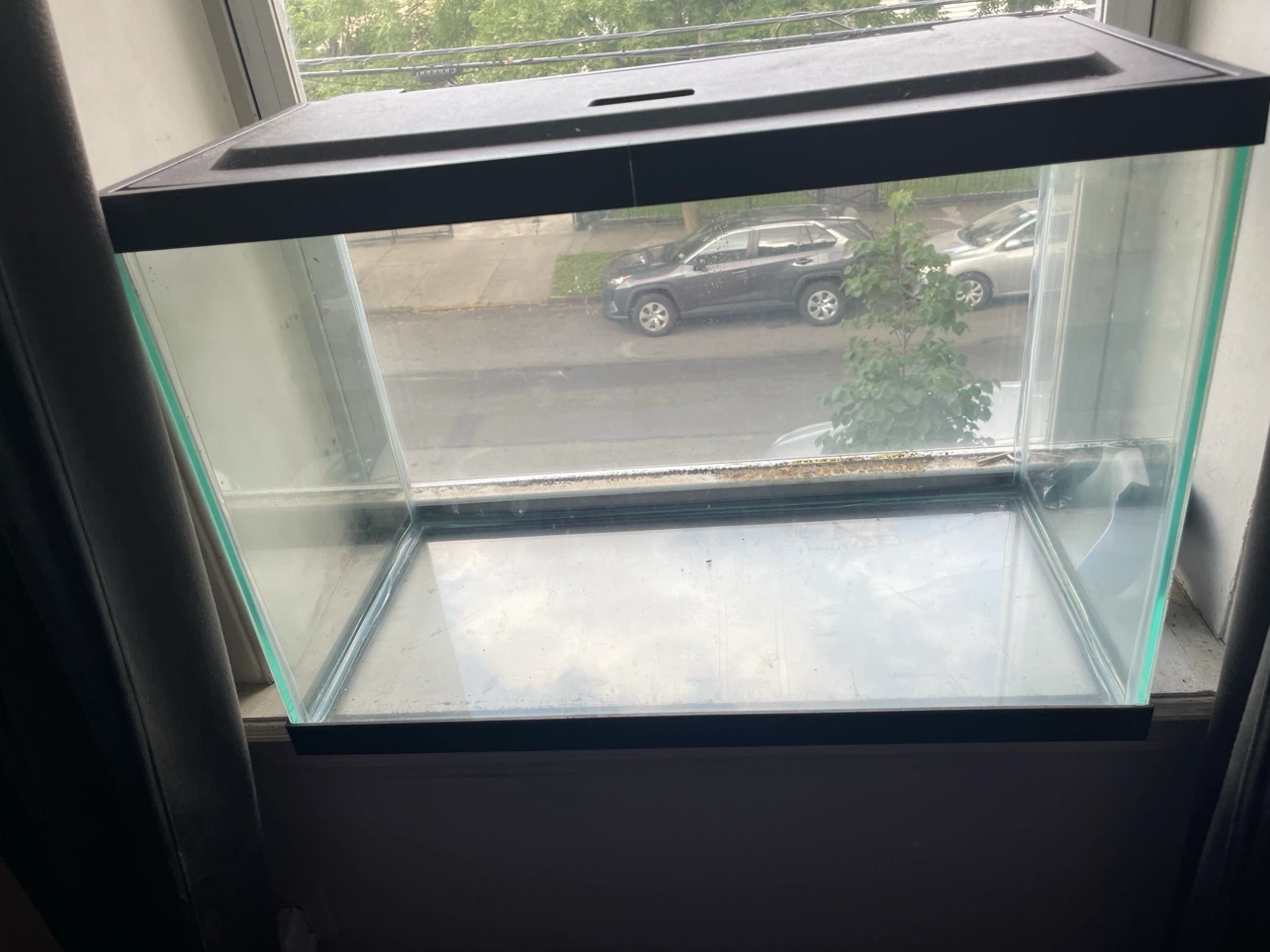 Glass Aquarium Tank - photo 3
