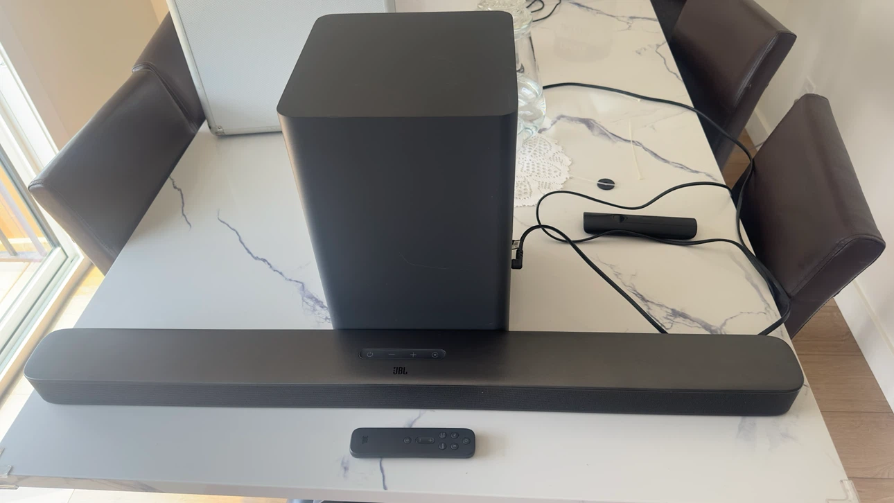JBL Soundbar and Subwoofer with Remote - photo 2