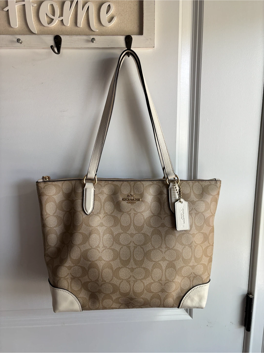 Coach Signature Tote Bag