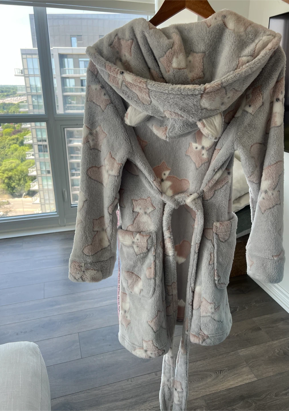 La Vie en Rose Grey Fox Fleece Robe