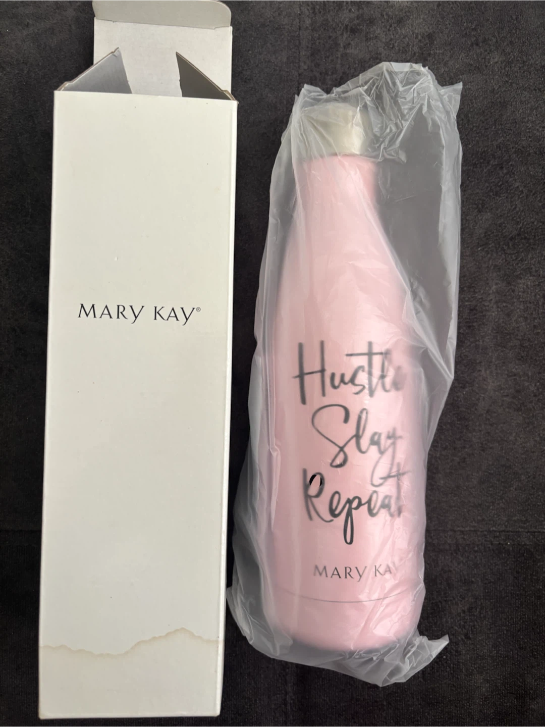 Mary Kay Pink Water Bottle - photo 2