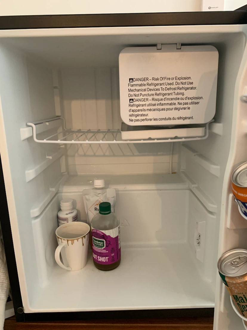 Whirlpool Mini Fridge wide 18” , high 23”dip18” - photo 4