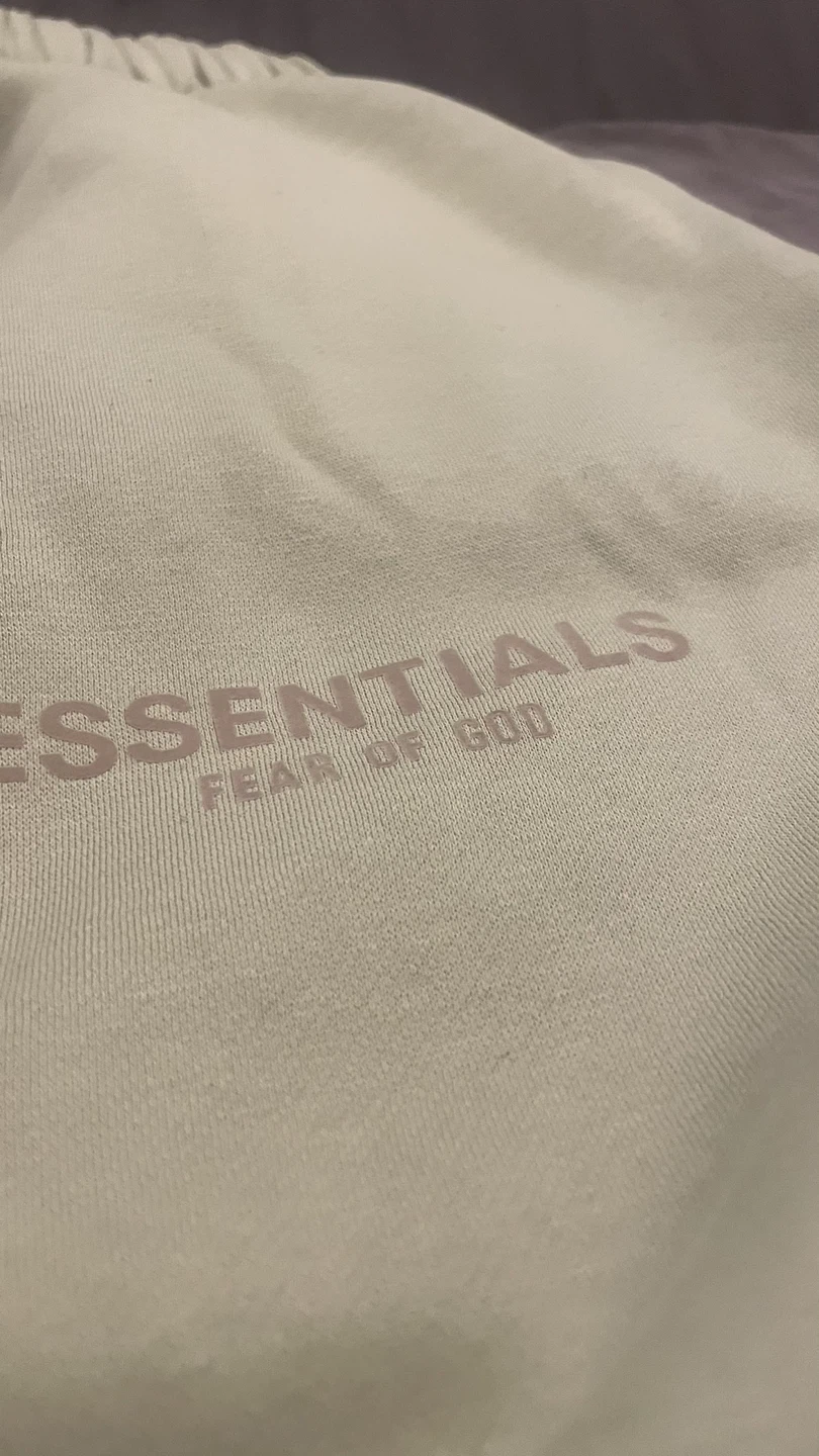 1:1 Fear of God Essentials Sweatpants Size M - photo 2