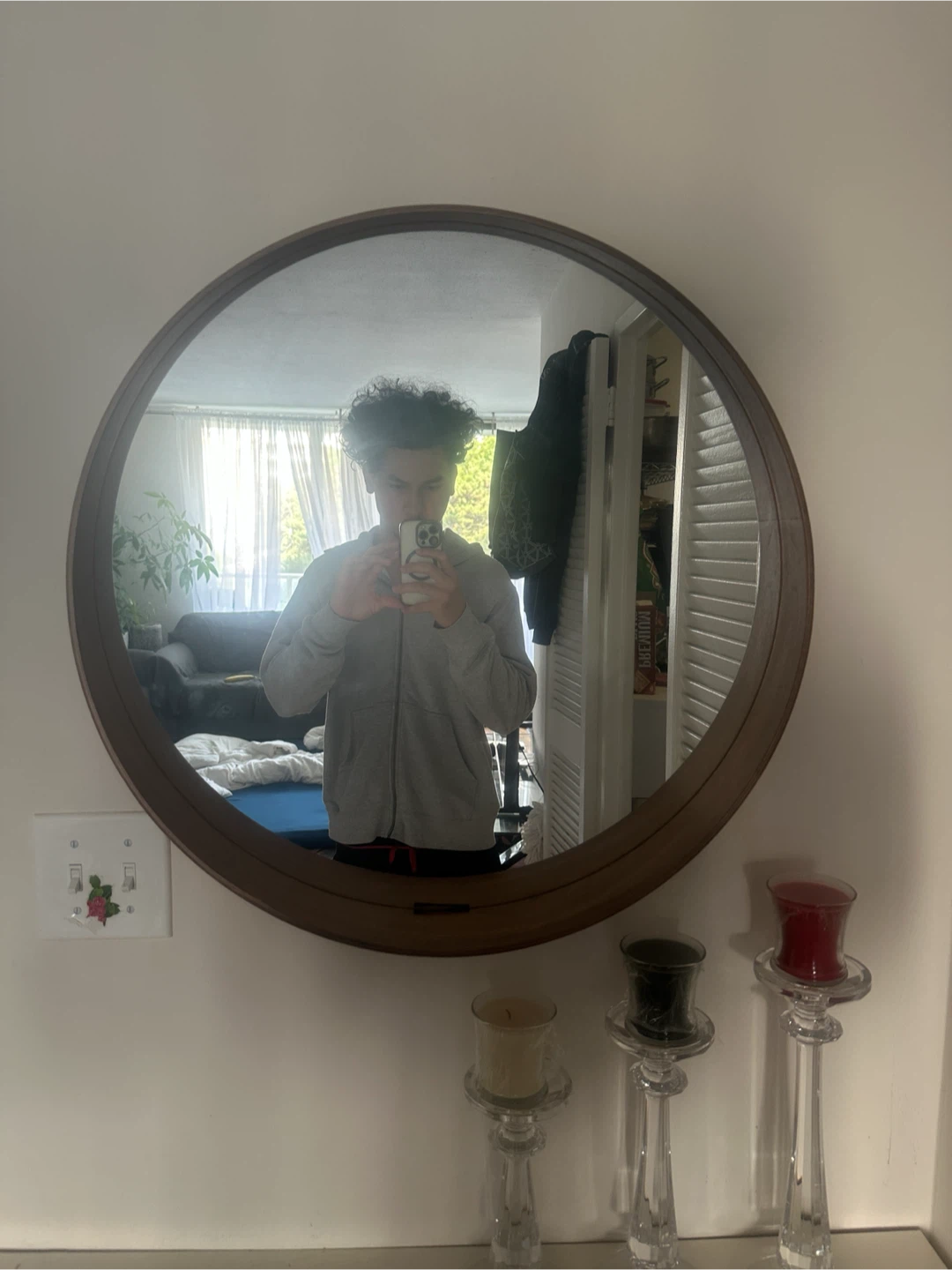 Round Wooden Wall Mirror