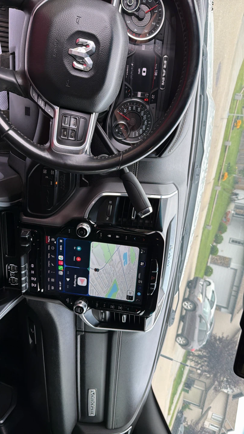 2022Ram 3500 Laramie Truck - photo 5
