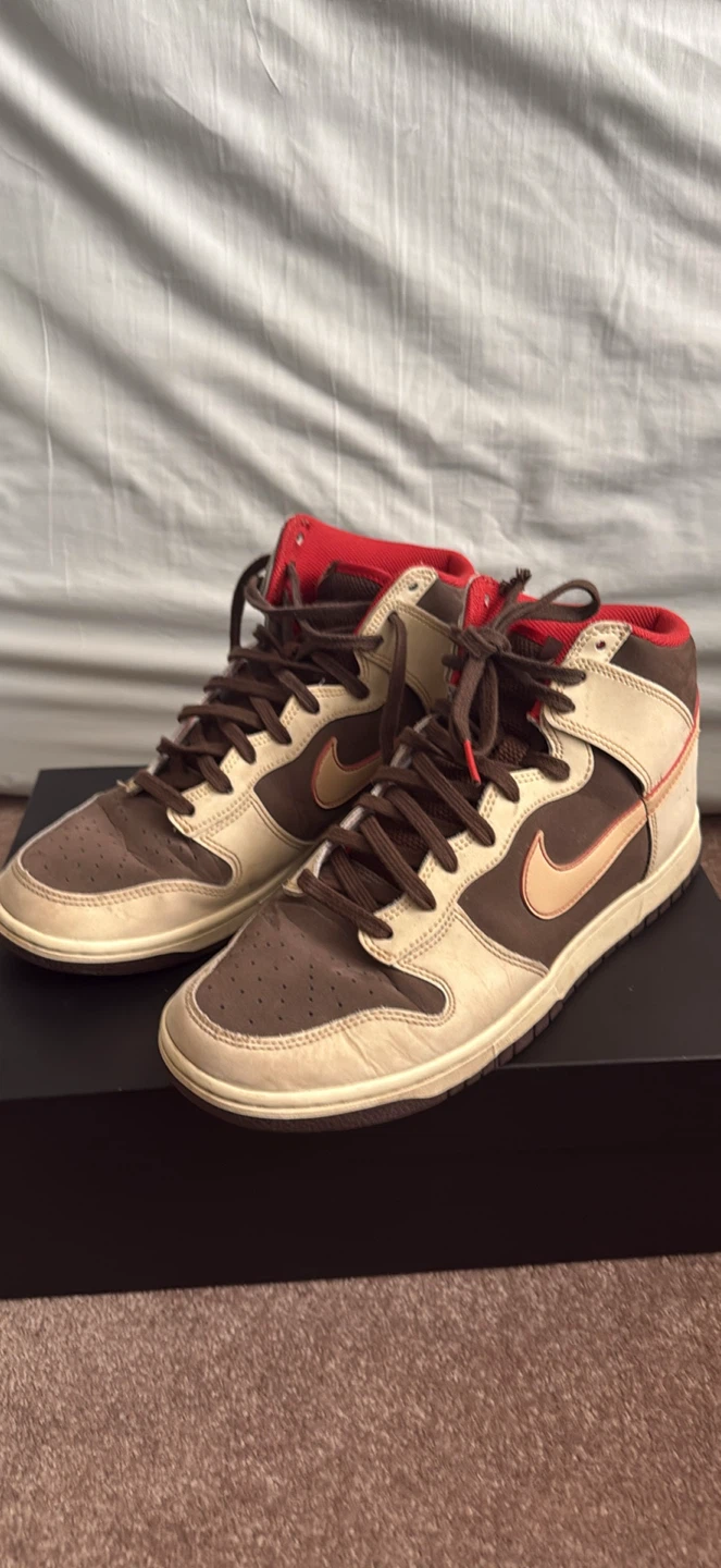 Nike Dunk High Sneakers