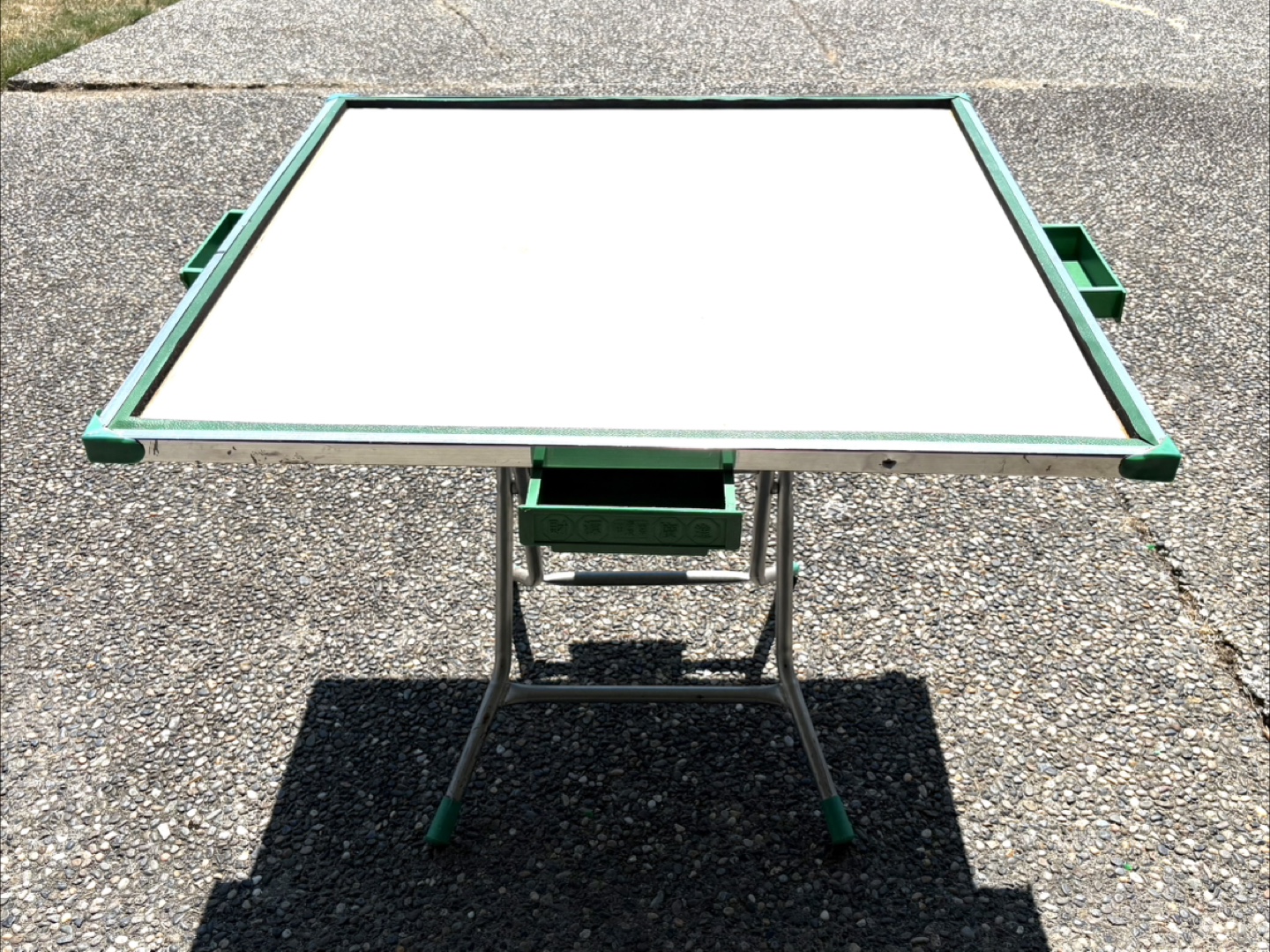 Vintage Mahjong Table with Green Accents - photo 3