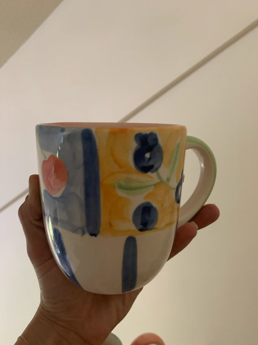 Vintage Pitcher and 2 Matching Mugs - photo 4