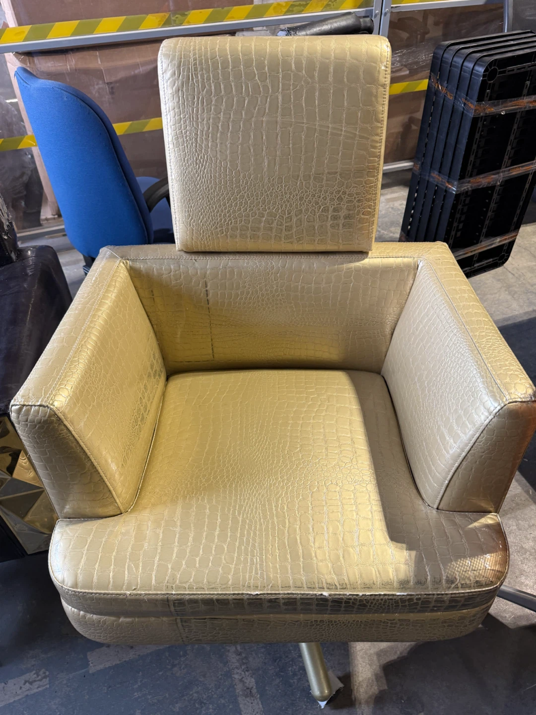 Free chairs - photo 2