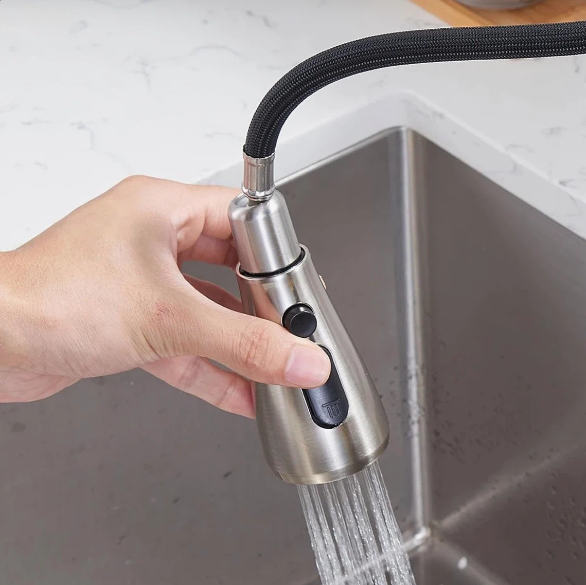 Brushed Nickel Single Handle Kitchen Faucet w Pull Down Sprayer - photo 2