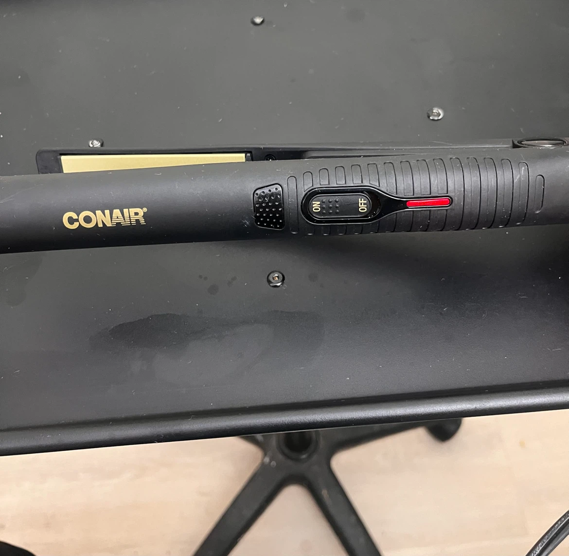 Conair Straightener - photo 2