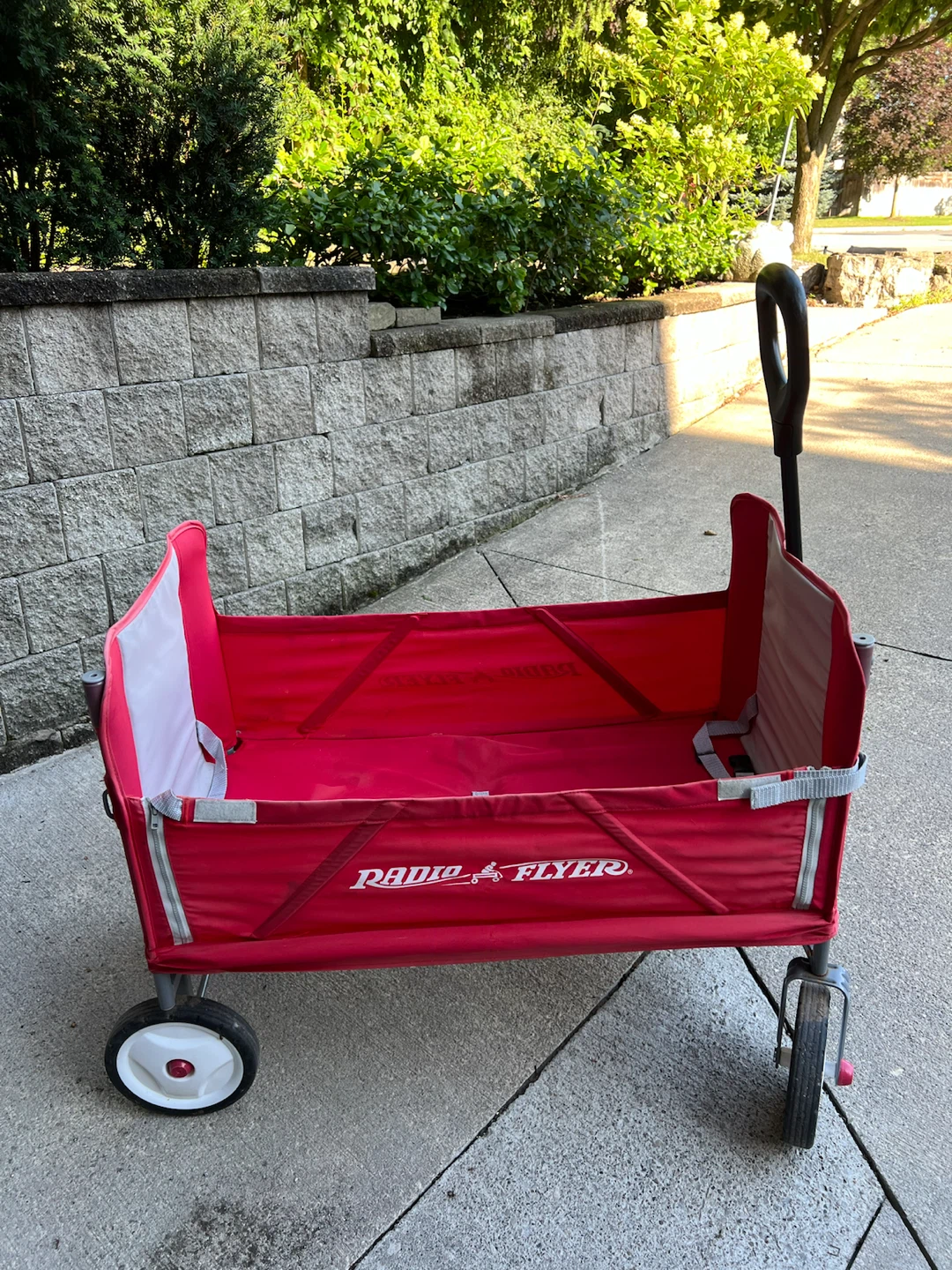 Radio Flyer All-Terrain Wagon - photo 3