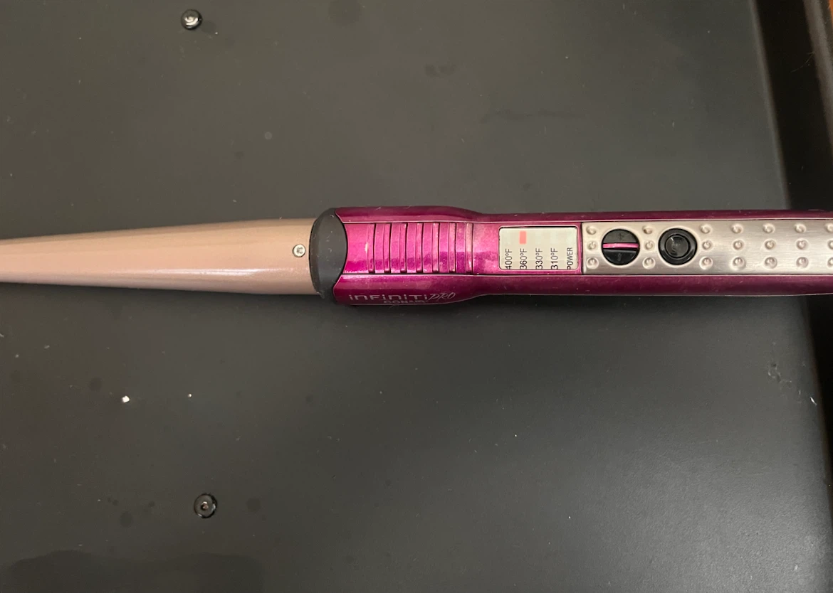 INFINITI PRO BY CONAIR 1 1/4" Tapered Curling Wand - photo 2