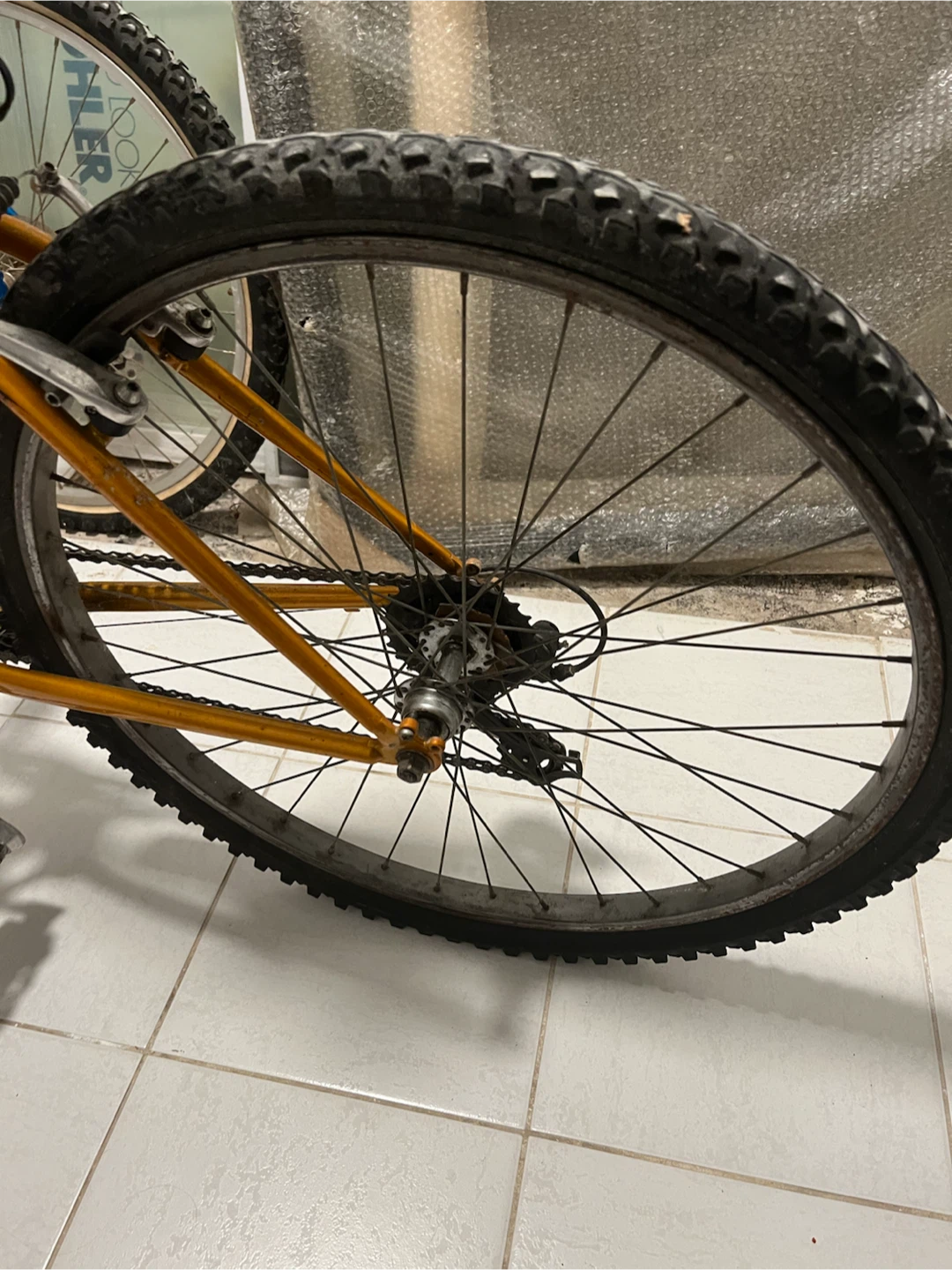 Trek 800 Sport Mountain Bike - photo 2