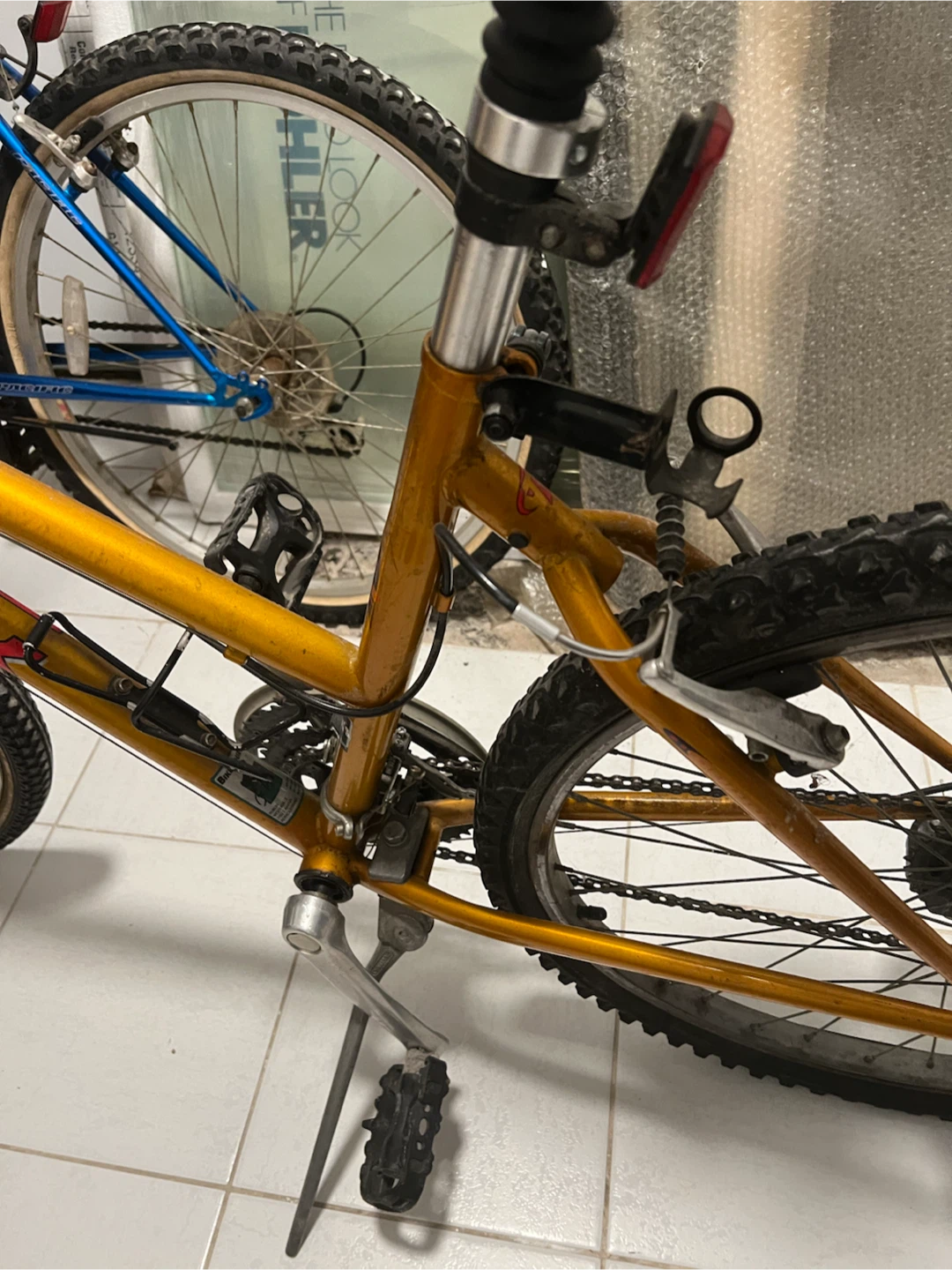 Trek 800 Sport Mountain Bike - photo 3