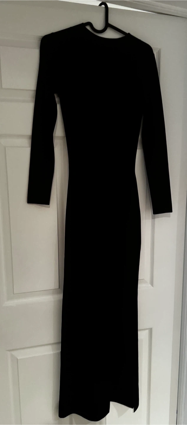 Babaton Black Long Sleeve Maxi Dress