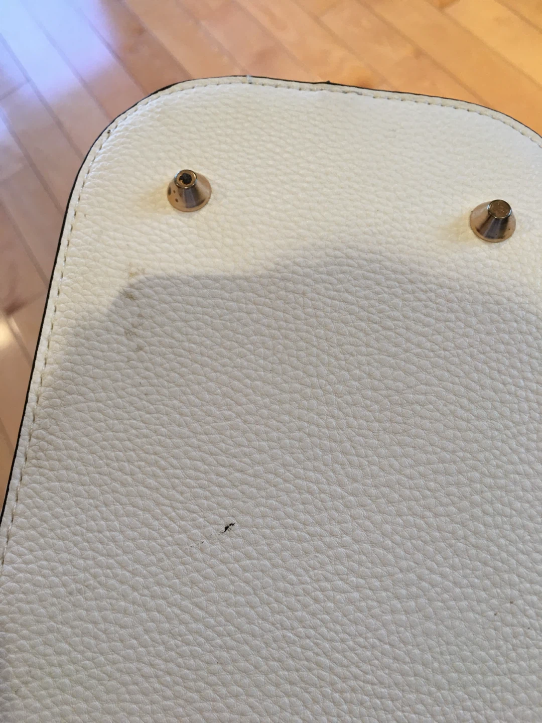 White Michael Kors Dome Satchel Handbag - photo 5