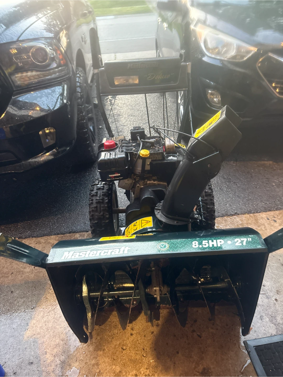 Mastercraft 8.5 HP 27" Snowblower - photo 2