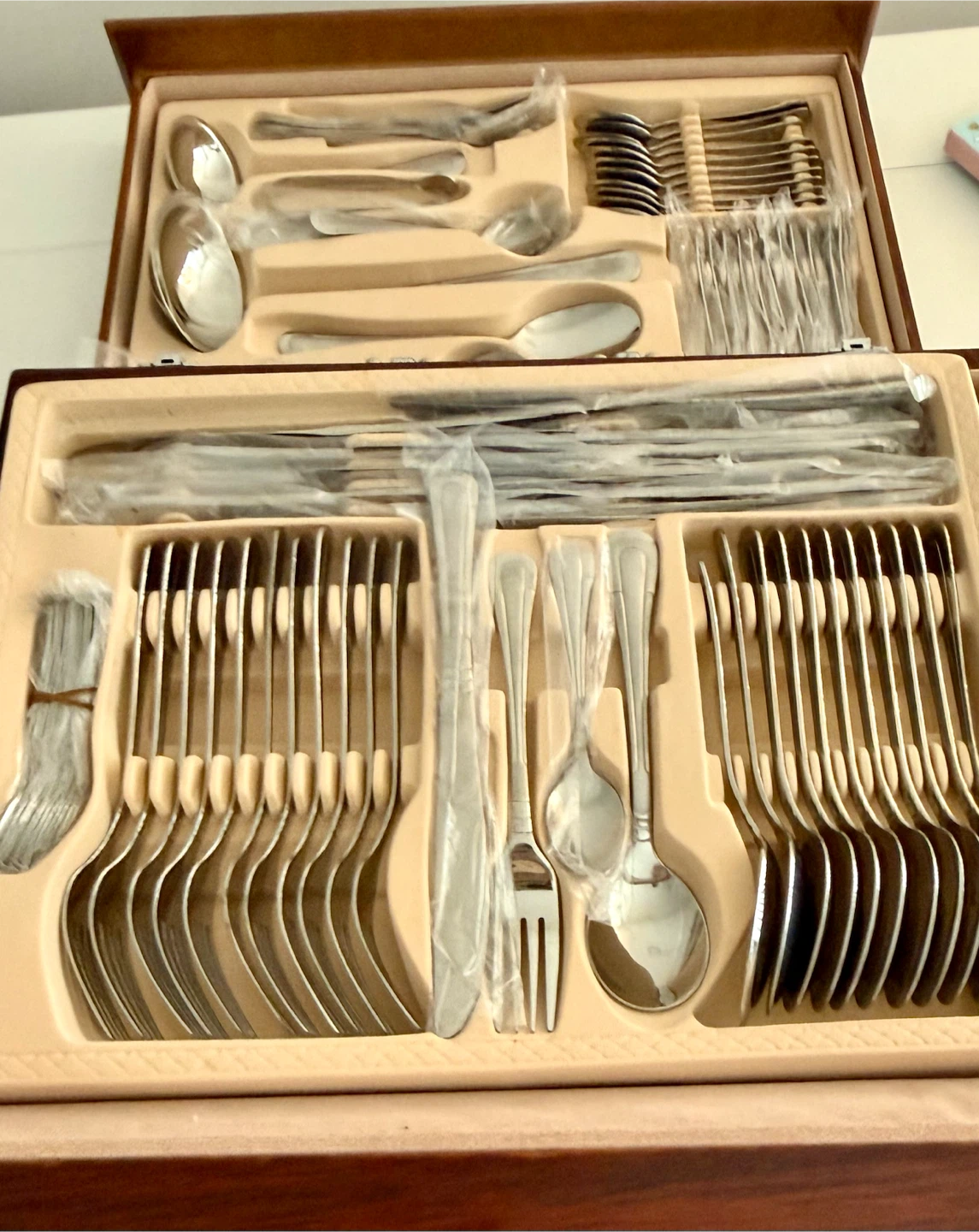 Stokes Cutlery Set in Wooden Box - photo 2