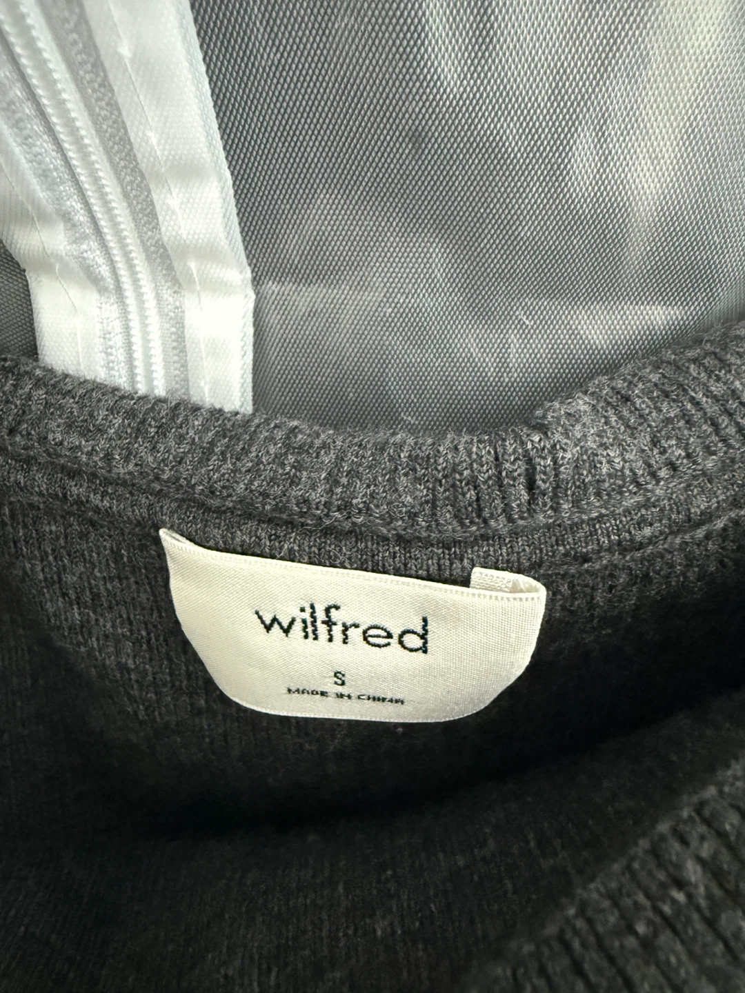 Wilfred off shoulder Sweater - Size S - photo 2