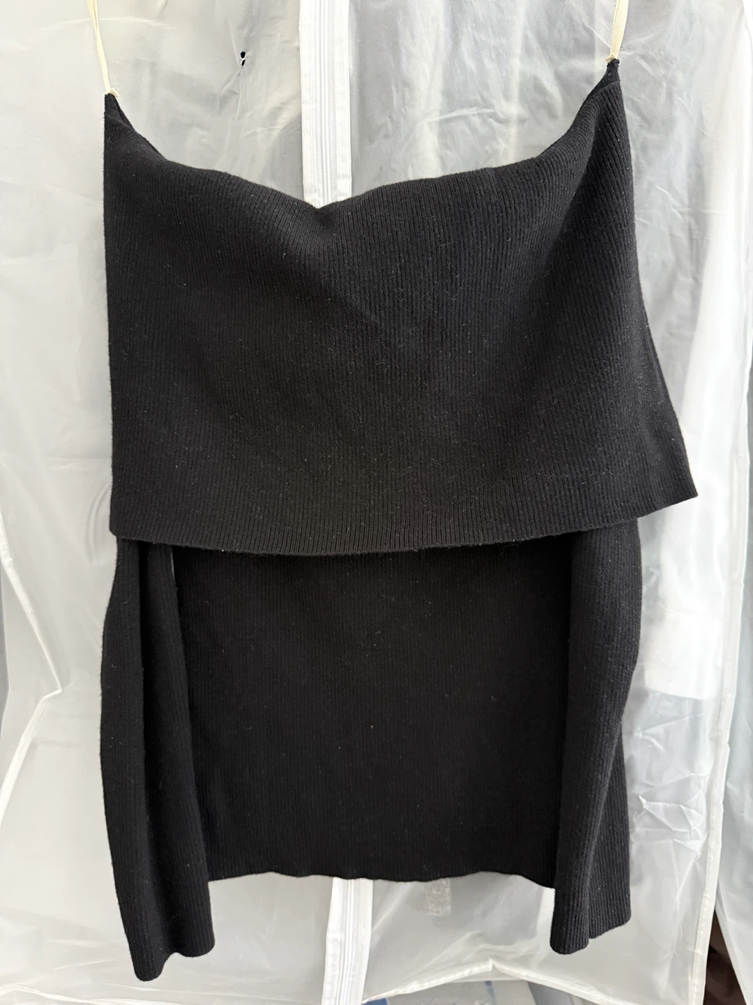 Wilfred Black Off-the-Shoulder Sweater