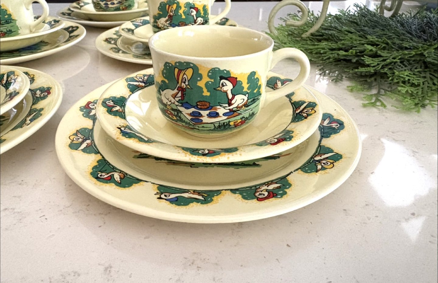 Wade England "Quack-Quacks by Robert Barlow" Child's Tea Set - photo 2