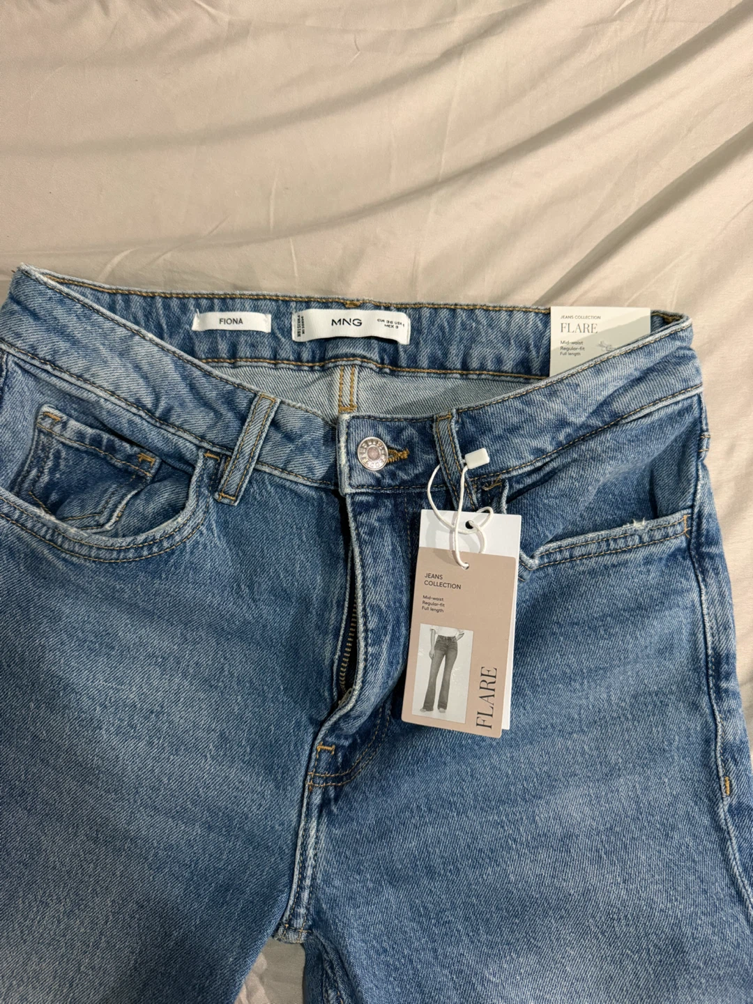 MNG Flare Jeans Size 36 - photo 2