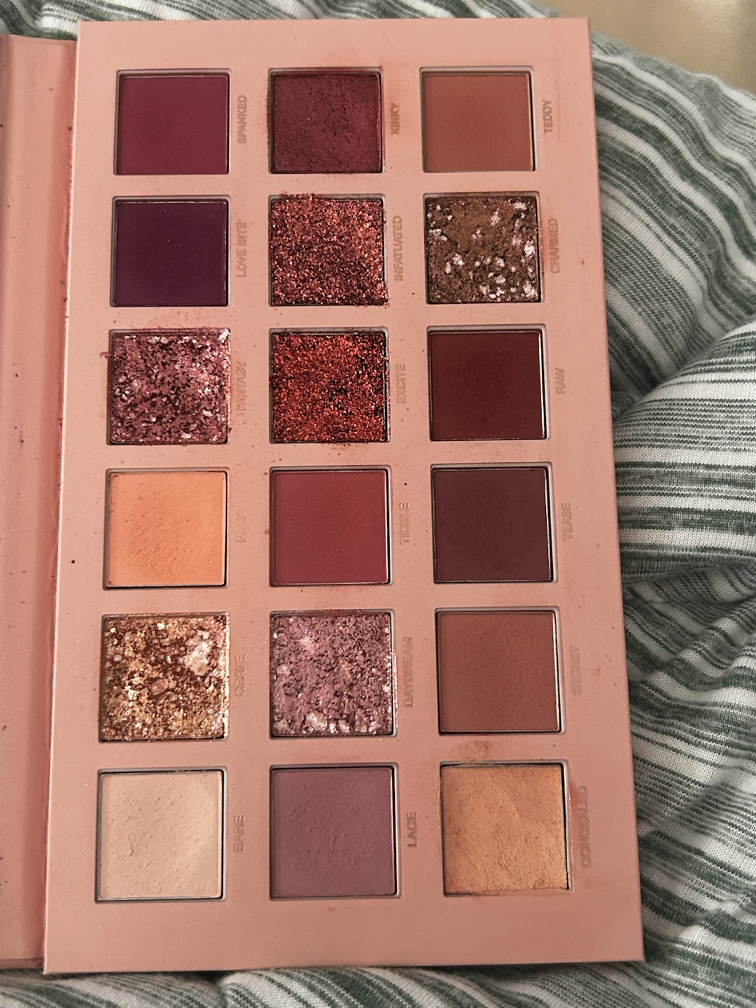 Huda Beauty The New Nude Eyeshadow Palette - photo 4