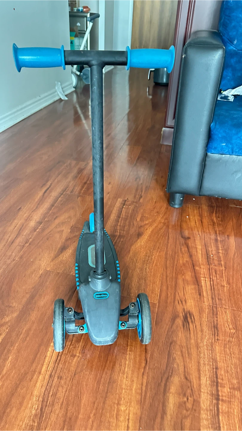 Little Tikes 3-Wheel Scooter - photo 2