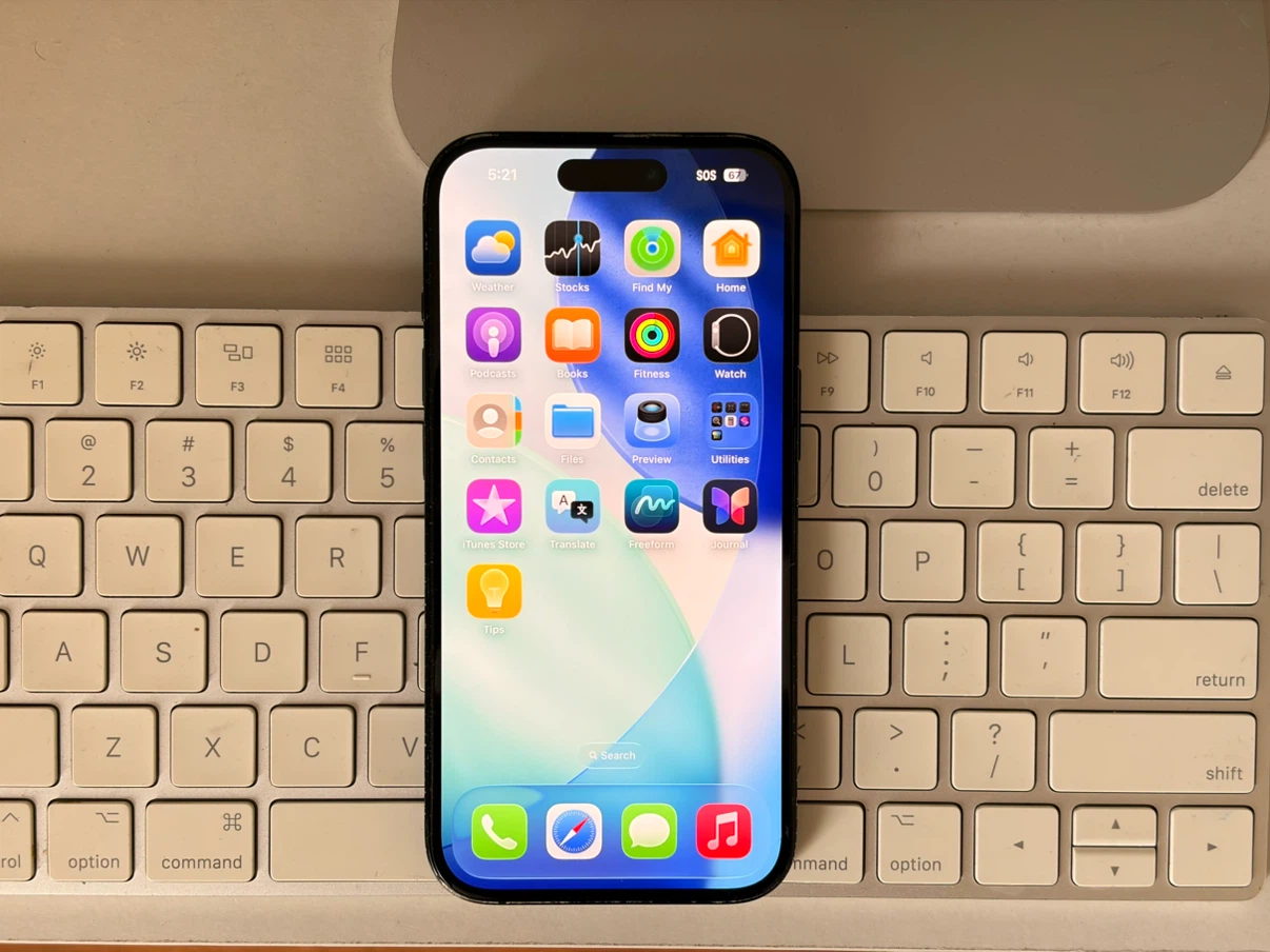 Apple iPhone 15 Black - 128GB / Unlock
