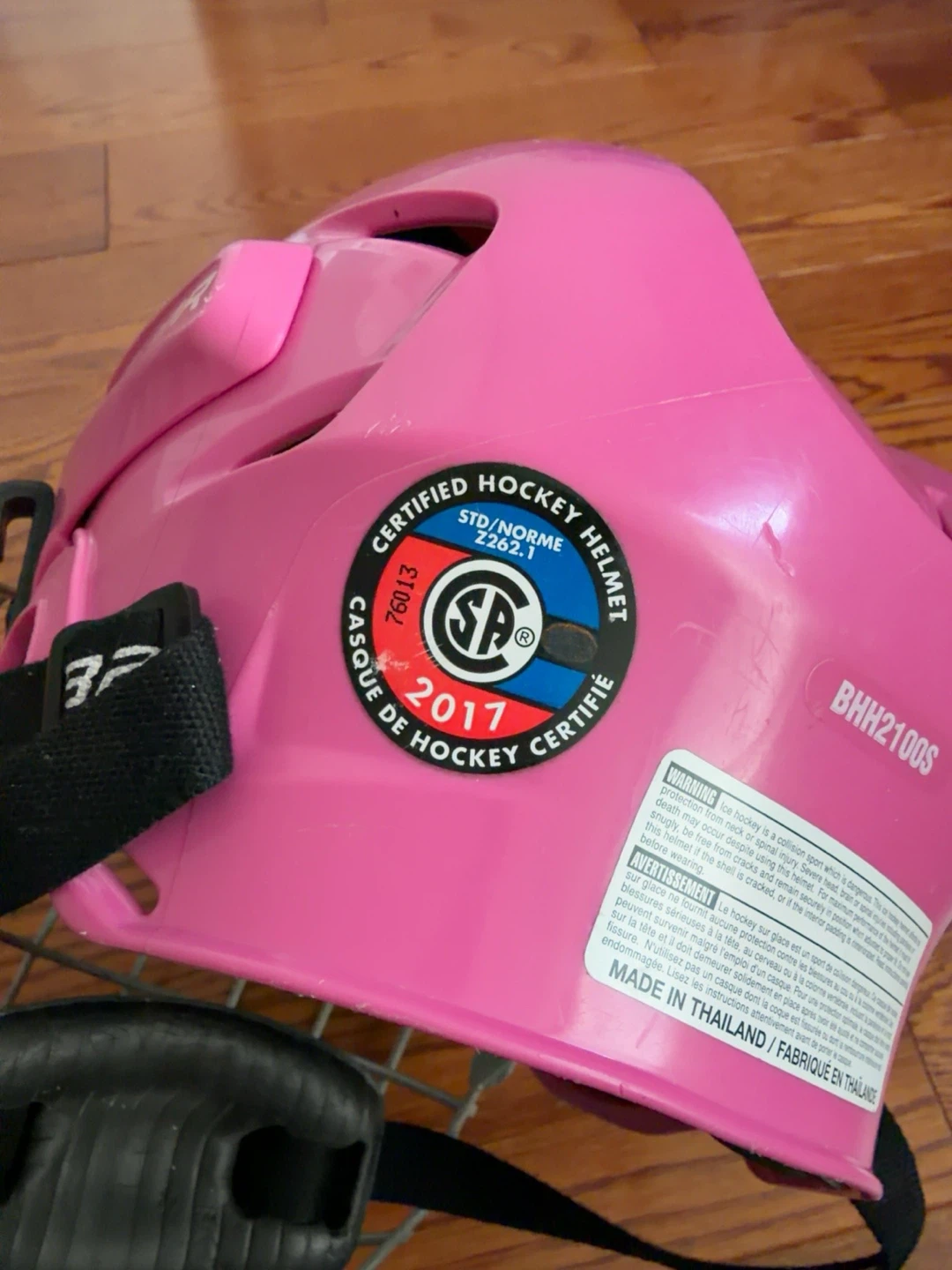 Bauer hockey helmet with cage - photo 2