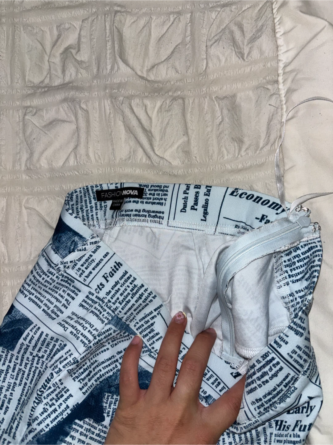 Fashion Nova Newspaper Print Blazer and Pants Set Size S - photo 2