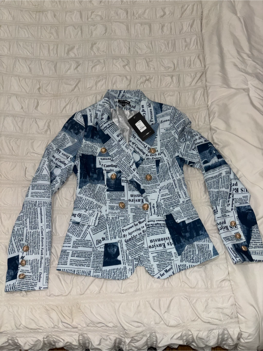 Fashion Nova Newspaper Print Blazer and Pants Set Size S - photo 3