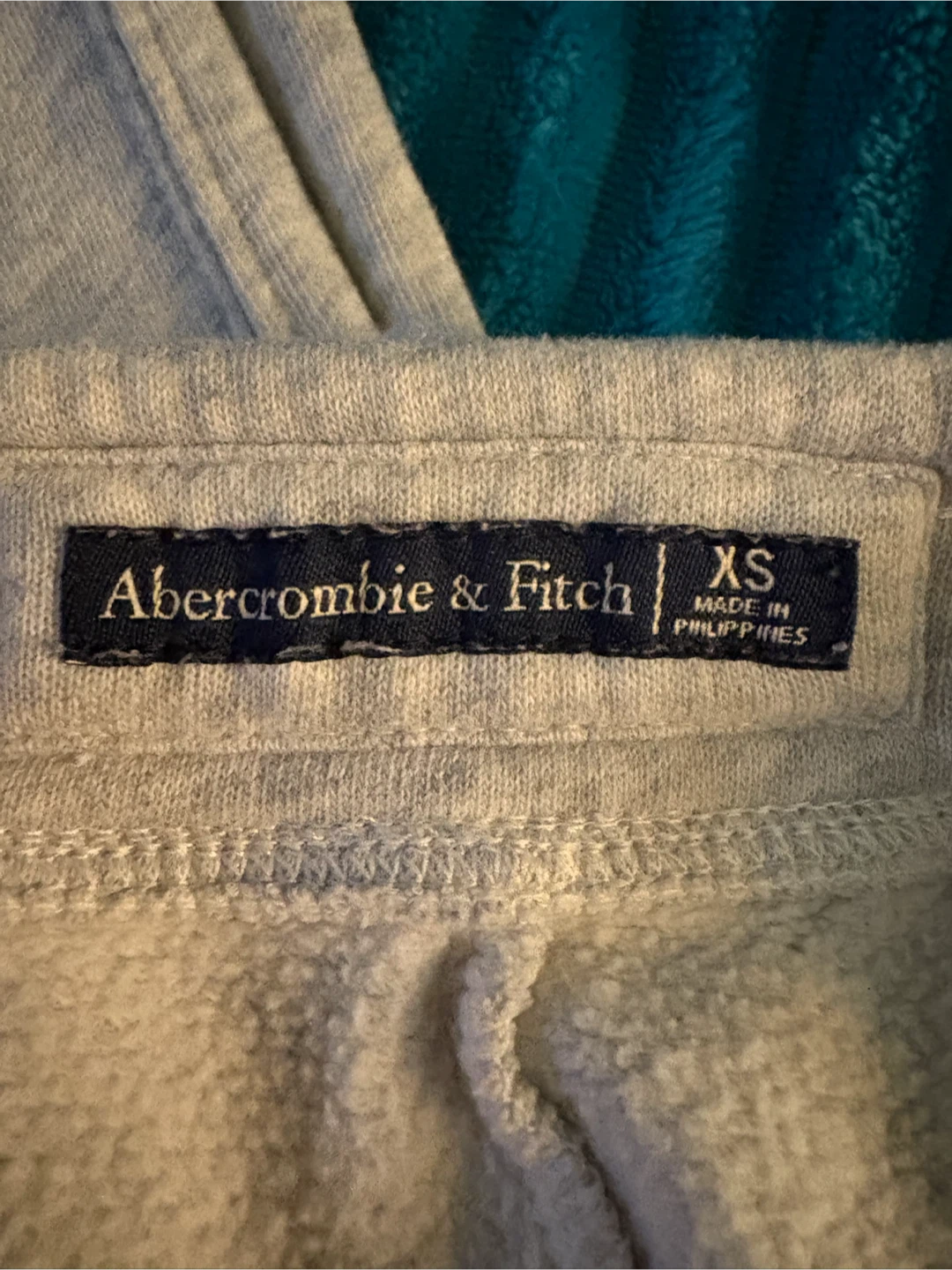 Abercrombie & Fitch Grey Sweatpants - photo 2