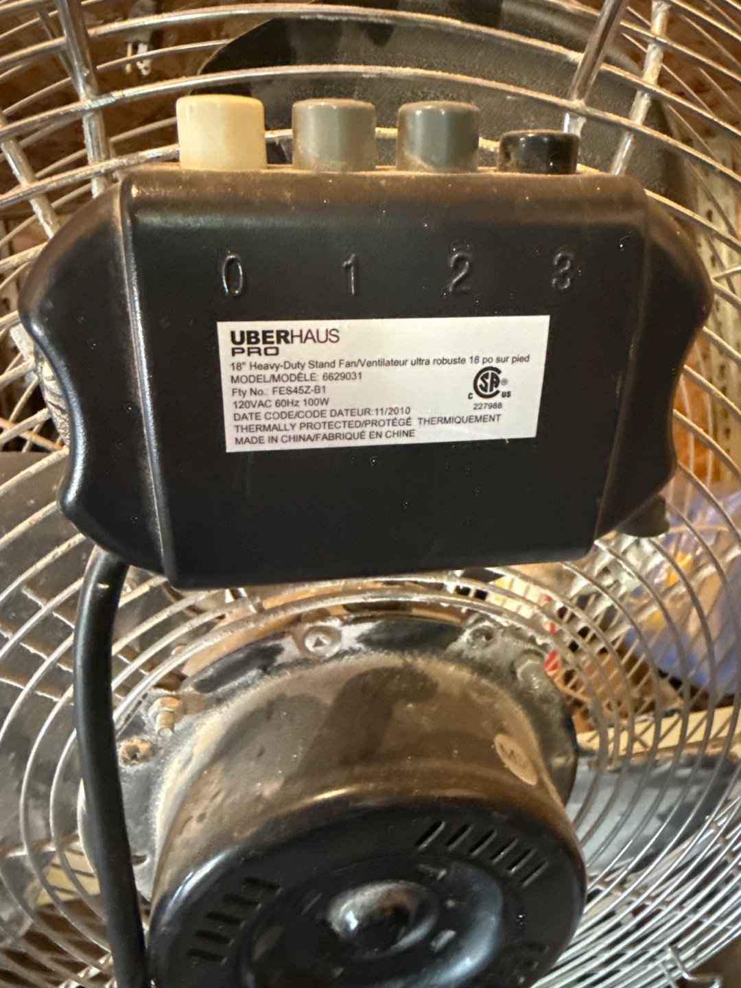 UBERHAUS 18" Heavy-Duty Stand Fan - photo 2