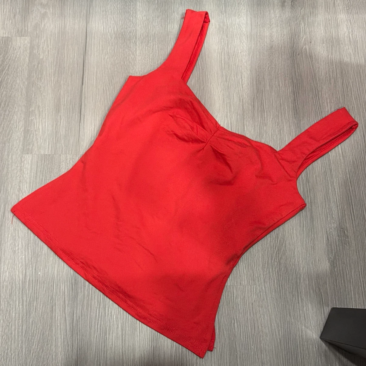 Red Cropped Tank Top - photo 3