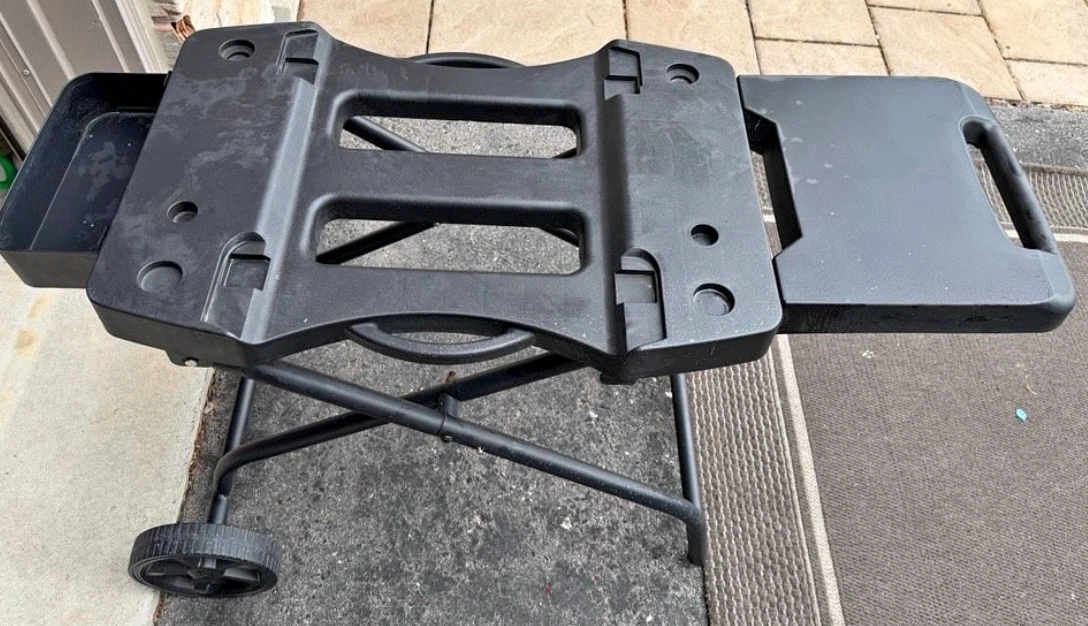 Like-New GRISUN Foldable BBQ Grill Cart - photo 2