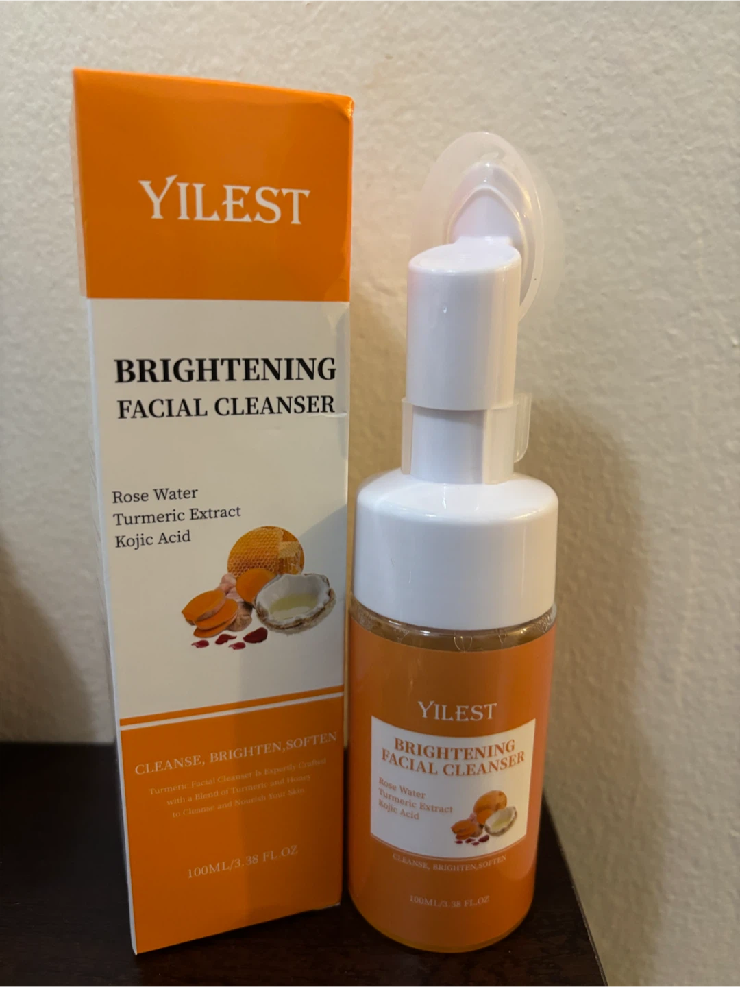 NEW-YILEST Brightening Facial Cleanser 100ml - photo 2