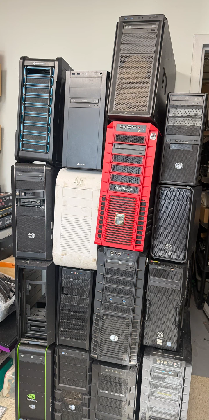 Lot of 16 PC Cases ATX & mATX Computer Cases - $100 - photo 2