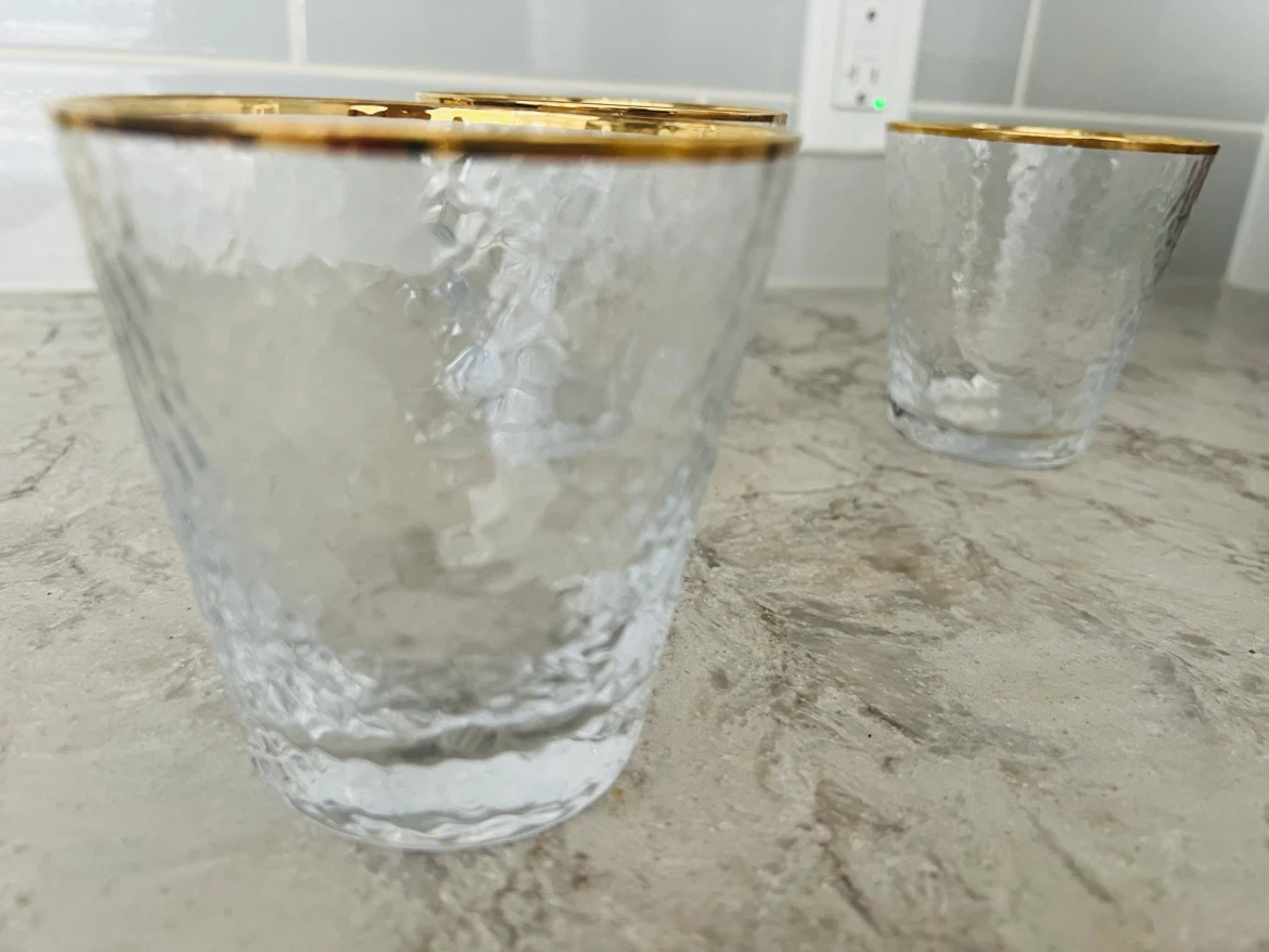 (Foxhome brand)Set of 4 Textured Glasses with Gold Rim - photo 3