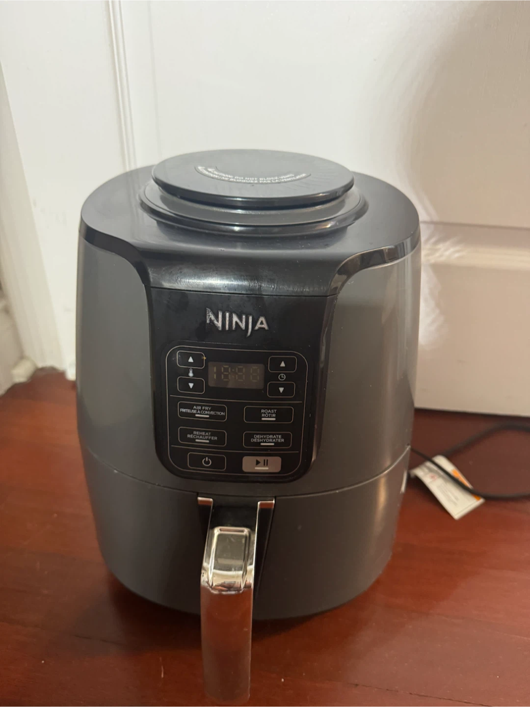 Ninja Air Fryer AF101CCO JM1 4 Quart