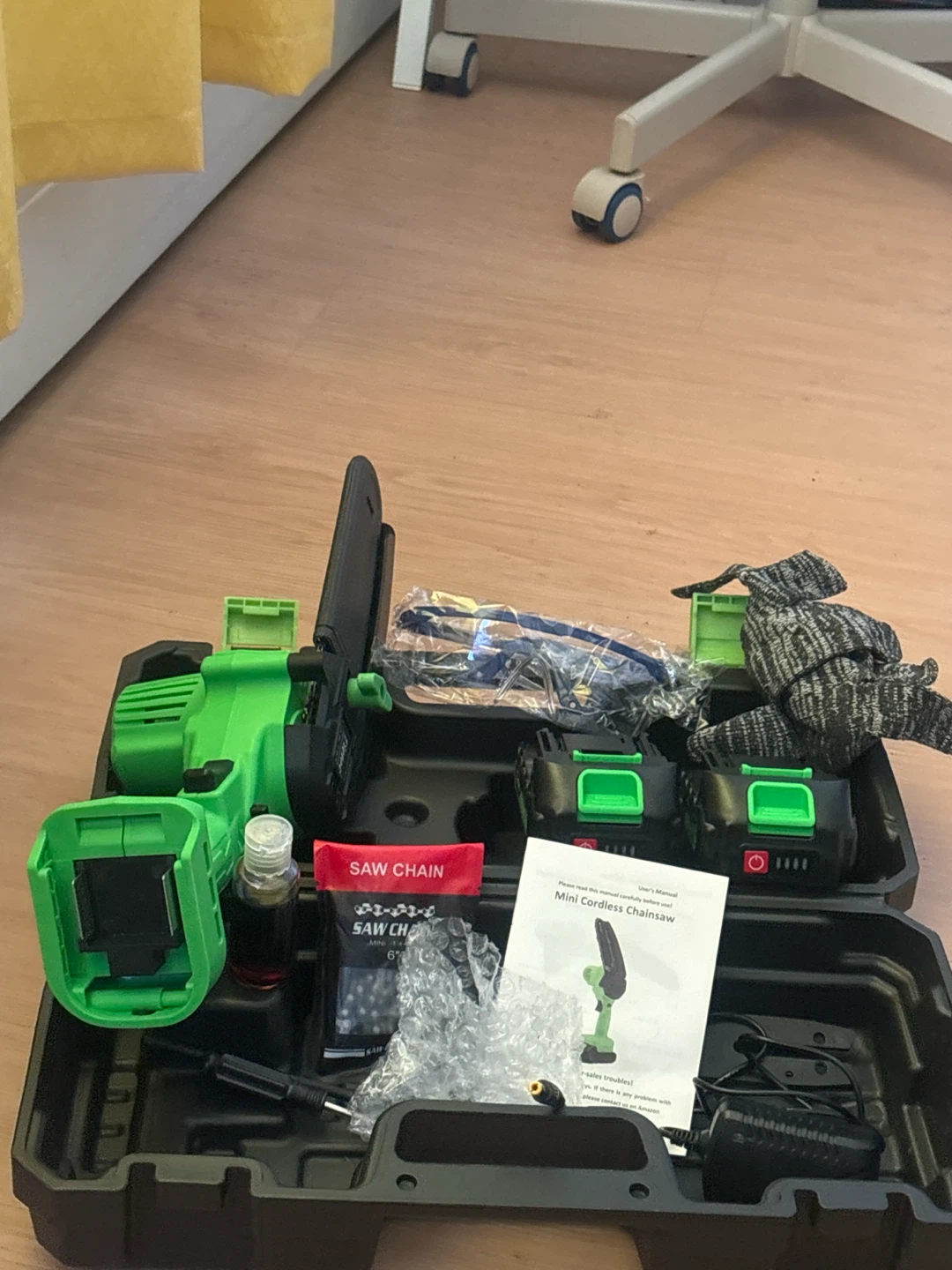 Mini chain saw for sale