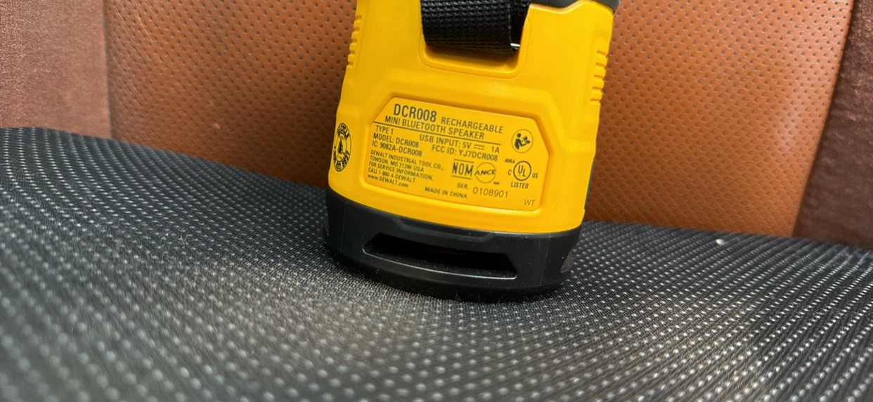 DeWalt DCR008 Rechargeable Mini Bluetooth Speaker - photo 2